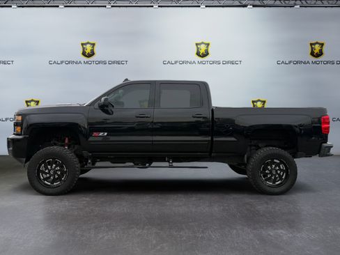 Used 2016 Chevrolet Silverado 2500 LT w/ Midnight Edition AWD/4WD image 2