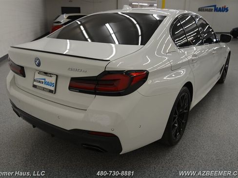 Used 2023 BMW 530e w/ M Sport Package RWD image 10