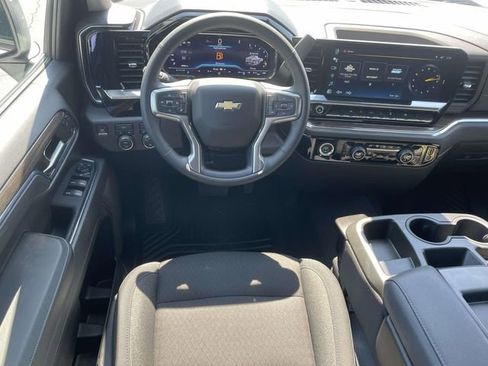 Certified 2024 Chevrolet Silverado 1500 LT image 14