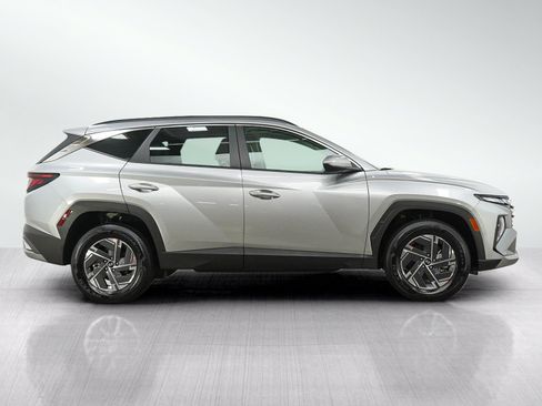Used 2025 Hyundai Tucson Blue AWD/4WD image 6
