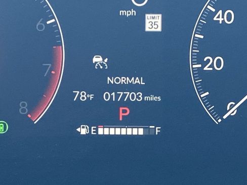 Used 2024 Honda CR-V EX-L image 31