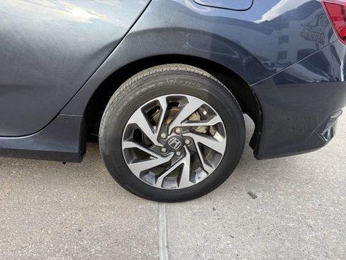 Used 2018 Honda Civic EX image 34
