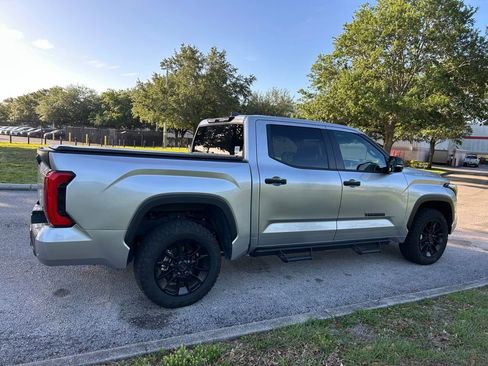 Used 2025 Toyota Tundra SR5 w/ SR5 Convenience Package image 5