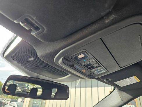 Used 2023 Ford Explorer ST-Line w/ Class IV Trailer Tow Package image 38