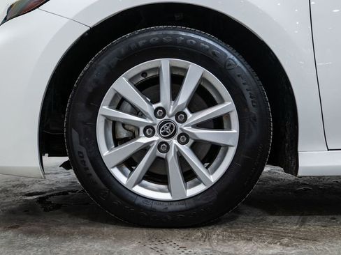 Used 2025 Toyota Camry LE image 8