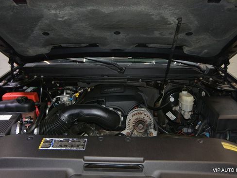 Used 2007 Cadillac Escalade AWD w/ Climate Package image 38