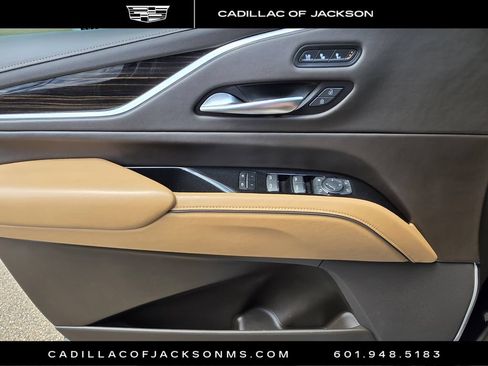 Certified 2023 Cadillac Escalade Premium Luxury AWD/4WD image 21
