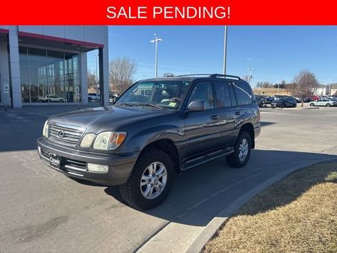 Used 2005 Lexus LX 470 4WD w/ Preferred Accessory Pkg image 6