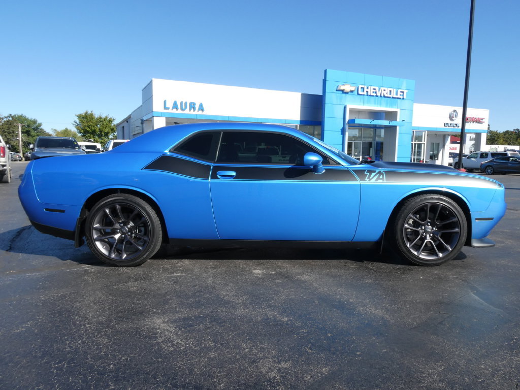 Used 2023 Dodge Challenger R/T w/ T/A Package RWD image 4