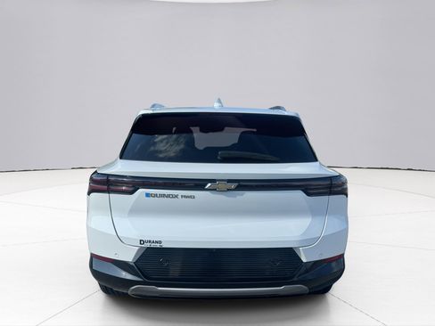 Used 2024 Chevrolet Equinox EV LT AWD/4WD image 4