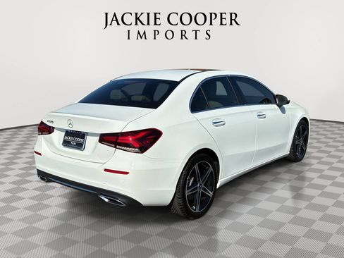 Used 2022 Mercedes-Benz A 220 image 5