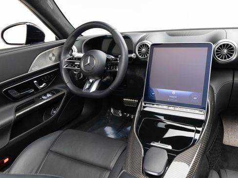 Used 2022 Mercedes-Benz SL 63 AMG 4MATIC w/ AMG Aerodynamic Package image 22