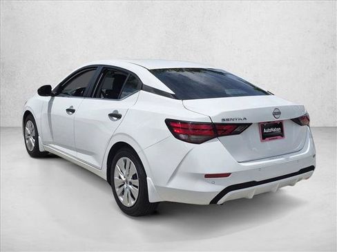 Certified 2025 Nissan Sentra S FWD image 8