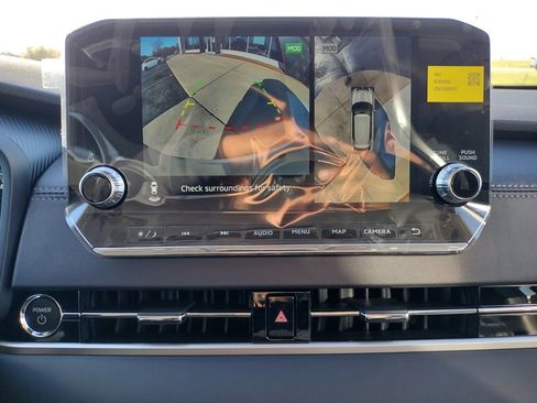 New 2025 Mitsubishi Outlander SE image 6