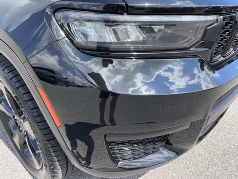 Used 2021 Jeep Grand Cherokee L Laredo RWD image 34