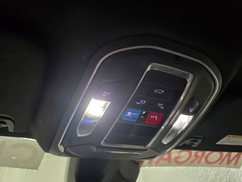 Used 2022 Jeep Wagoneer Series II AWD/4WD image 31