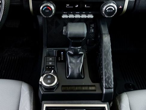 Certified 2024 Toyota Tacoma SR5 image 19