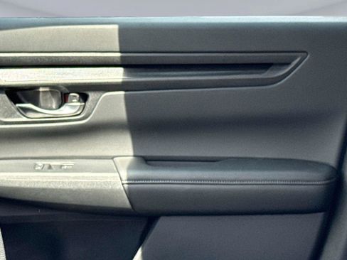 Certified 2025 Honda CR-V EX image 21