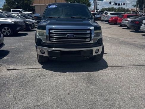 Used 2014 Ford F150 Lariat w/ Equipment Group 502A Luxury AWD/4WD image 2