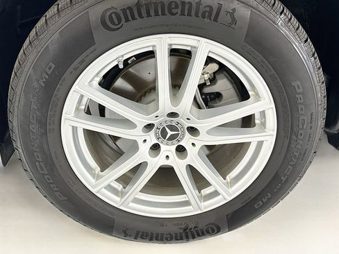 Certified 2026 Mercedes-Benz GLC 300 image 28