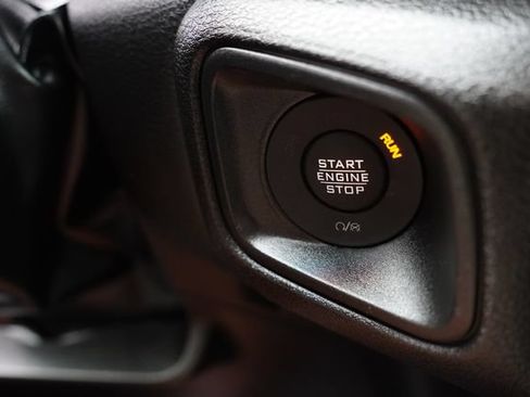 Used 2025 Jeep Wrangler Sport AWD/4WD image 30