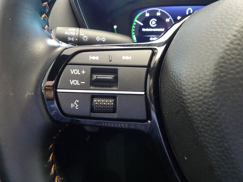 Used 2026 Honda CR-V Sport Touring image 28