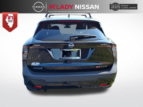 New 2026 Nissan Kicks SR w/ SR Premium Package image 5