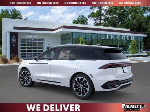 New 2026 Lincoln Nautilus Reserve AWD/4WD image 4