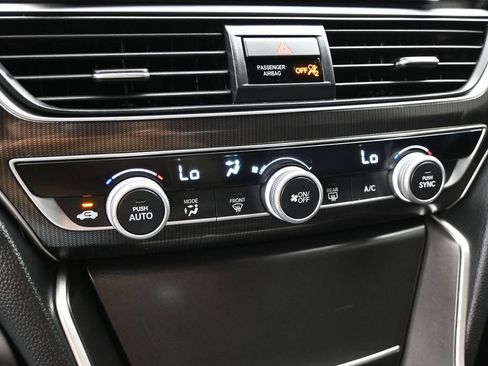 Used 2020 Honda Accord Sport image 17