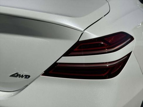 Used 2023 Genesis G70 2.0T w/ Sport Prestige Package image 9