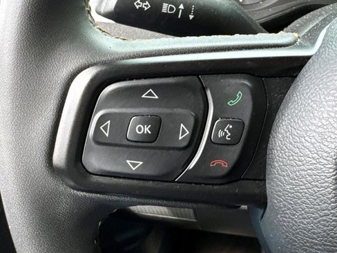 Used 2024 Jeep Wrangler Unlimited AWD/4WD image 16