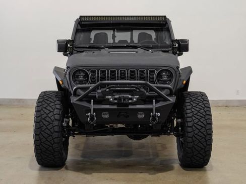 Used 2025 Jeep Gladiator Rubicon w/ Safety Group image 3