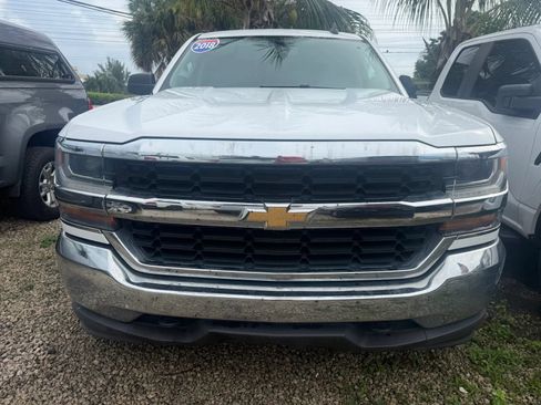 Used 2018 Chevrolet Silverado 1500 LS w/ Trailering Package AWD/4WD image 2