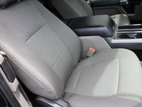Used 2016 Ford F150 XLT w/ Equipment Group 301A Mid image 16