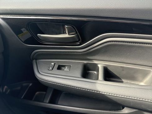 Used 2025 Honda Odyssey Touring image 20