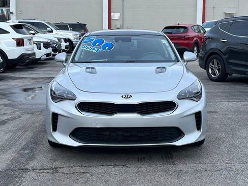 Used 2018 Kia Stinger Premium image 15