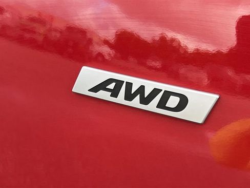 Used 2023 Hyundai Kona SEL AWD/4WD image 35