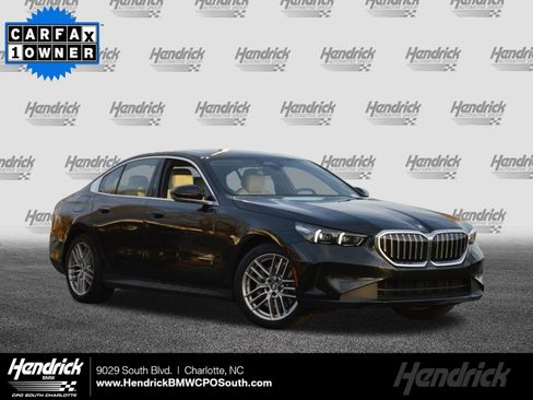 Certified 2025 BMW 530i w/ Premium Package RWD image 1