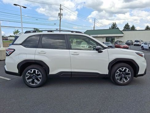 Used 2025 Subaru Forester Premium w/ Convenience Package #1 AWD/4WD image 7