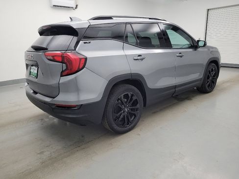 Used 2020 GMC Terrain SLT w/ Preferred Package FWD image 10