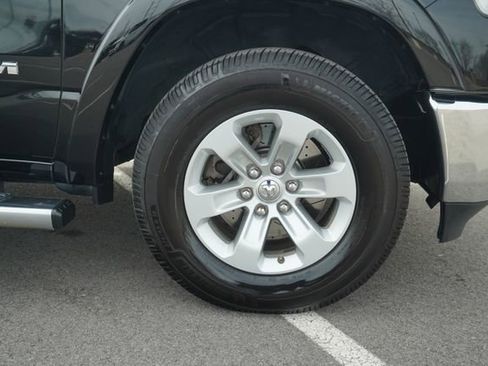 Used 2019 RAM 1500 Laramie image 41