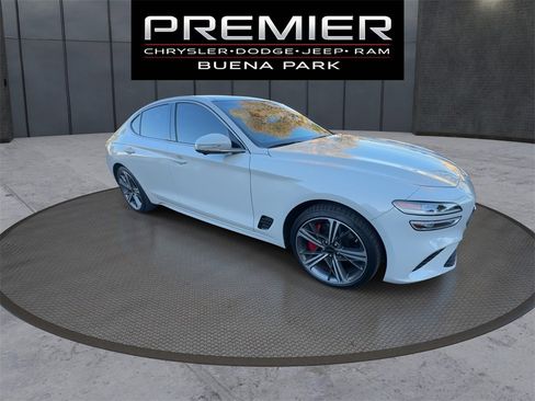 Used 2025 Genesis G70 3.3T Advanced w/ Sport Prestige Package image 2