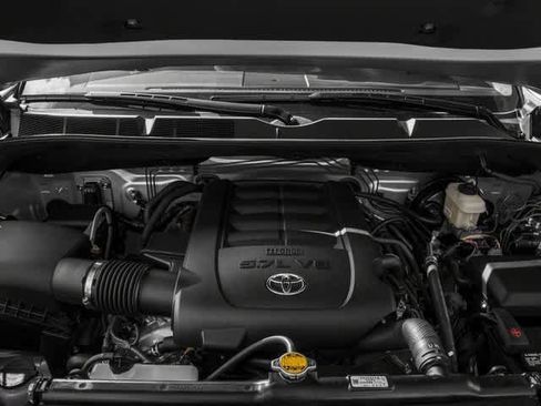 Used 2016 Toyota Tundra SR5 w/ SR5 Upgrade Package RWD image 17
