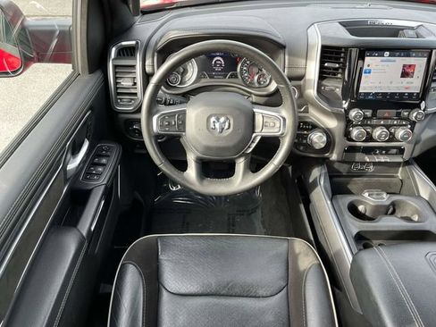 Used 2024 RAM 1500 Laramie AWD/4WD image 13