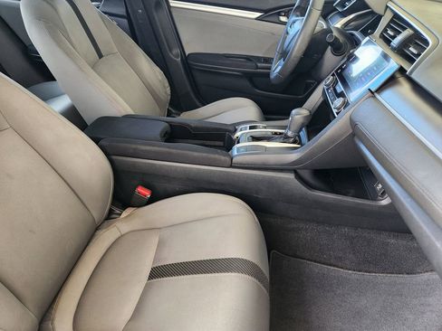 Used 2016 Honda Civic EX image 13
