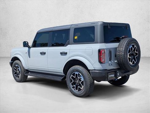 New 2026 Ford Bronco Outer Banks AWD/4WD image 2