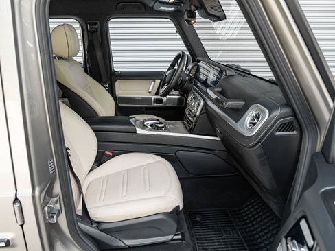 Used 2020 Mercedes-Benz G 550 image 28