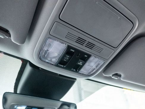 Used 2023 Honda Odyssey EX-L image 33