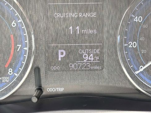 Used 2019 Toyota Corolla L FWD image 26