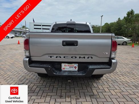 Used 2020 Toyota Tacoma TRD Sport w/ Technology Package AWD/4WD image 10